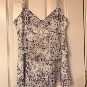 Cabi tiered cami EUC